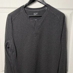 Arc'teryx Sirrus Henley Thermal Shirt Men's XL Gray Long Sleeve Stretch Pullover